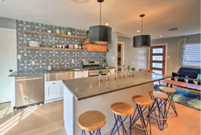 Modern Home by Six Flags, AT&T & Rangers Stadium - Image 5