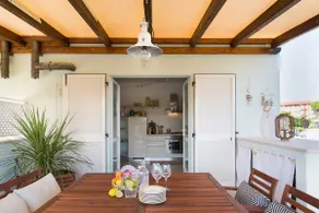 Sea Breeze Apartment/400m from the beach - Image 5