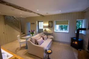 The Potting Shed, 5* ❤︎ Luxury escape Cirencester - Image 2
