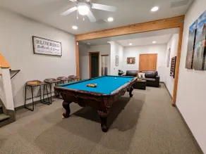 *BLUEBIRD RIDGE* POOL TBL, HUGE DECK, KID FRIENDLY - Image 5