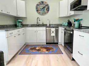 Chez Delphine, a New Farm Apartment in Aiken, SC - Image 5
