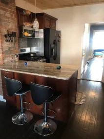 In style row house with private hot tub/pool table - Image 2
