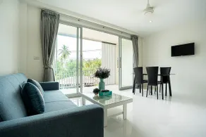 SO SUNLAND VILLAS (U6)-Residence & pool -2 BDR Apt - Image 4