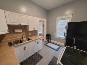 Modern Two Bedroom Home - Image 4