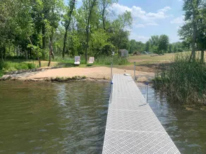 Lakeside Escape Beach Access, Sunset Views, & fun! - Image 3