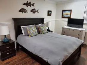 Old Mandeville Guesthouse on Claiborne - Image 3