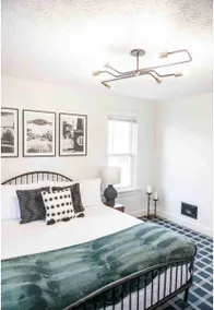 3 BR cozy + renovated walkable downtown stay - Image 5