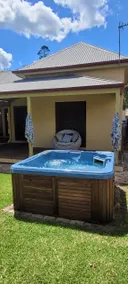 Family Escape - Firepit, Hot tub, Pool table & Fun - Image 3