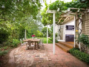 Birch Cottage - Image 2