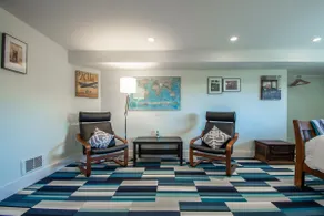 Peaceful West Seattle Retreat - Self-contained - Image 4