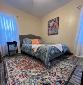 Hideaway House - Image 2