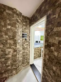 Luxury apartment in the city center - Image 2