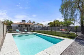 Cozy 3-Bedroom Home with Brand New Pool! - Image 4