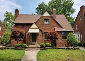 Lake Cottage Mins To Downtown Completely Remodeled - Image 2