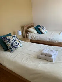 3 bedroom accommodation in Lytham St Annes - Image 4