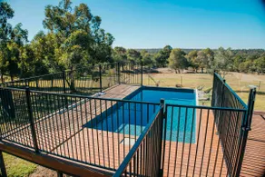 Gorgeous 3 bedroom raked ceiling cabin - Image 3