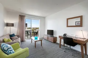 One Bedroom Apartment - Image 4