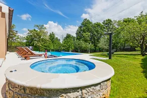 Villa Ferlini in Central Istria with private 10000 m2 garden, wellness & family activities on plot - Image 2
