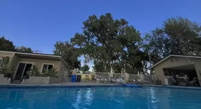 Private Pool Guesthouse for 6 on 3.25 acre Estate - Image 3