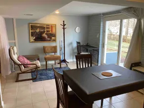 Light bright bsmt apt near DC (in Falls Church) - Image 4