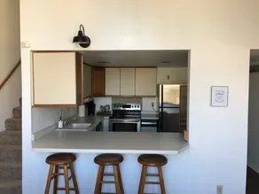 Condo for 10 next to Landmark Live/Fiserv Forum - Image 4