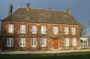 The beautiful mansion - Image 2