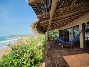 Lazuli Cielo - Beachfront Loft - Image 5