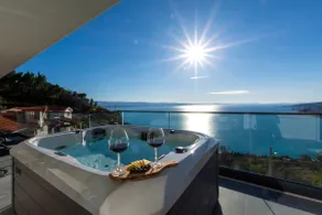 New ”Lucy” ***** apartment with stunning view - Image 2