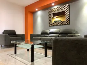 Equipped, Spacious and Modern Platinum Accommodation - Image 5