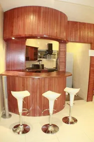 Luxurious 5-star apartment with high-speed Wi-Fi - Image 5