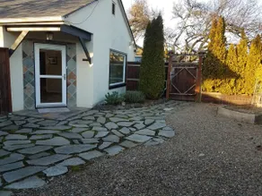 Monthly Rental, 1+ bed unit with Office, Private - Image 3