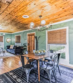 The Baby Blue Cottage - Fixer Upper, Season 3 - Image 4