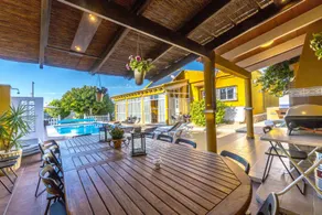 Charming Villa in Torrevieja with Private Pool - Image 3