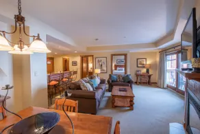 Kid-Friendly 2 bedroom / 3 bathroom condo - Slopeside - No Cleaning Fee! by RedAwning - Image 4
