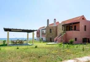 Relaxing beach house 50 m from the coast! - Image 2