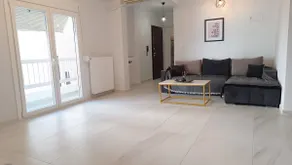 Comfort Corner Spacious & Quiet 2BR Apartment in Thessaloniki - Image 2
