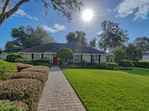 3/2 Ocala Home, Historic District and Town Sq. - Image 2