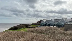 Lovely 5* upside down house with amazing sea views - Image 5