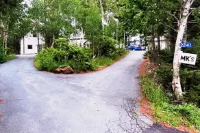 MK's Guesthouse - Image 3
