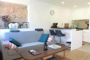 Peach Hostel & Suites - Image 4