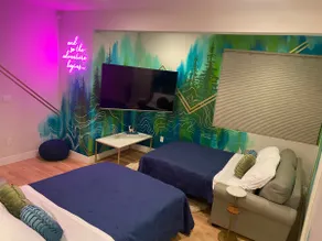 Artistic Modern 2bed/4bath w/ Private Rooftop!! - Image 5