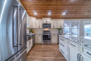 Mountain and lake view home within 4 miles of I-75 - Image 3