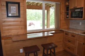 Bears Den Inn (on the Fraser) - Image 5