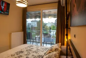 First View Apartment - Image 5