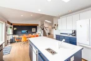 Friday Harbor Delight - Spacious Home w/Ocean View - Image 3