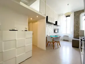 Charming 2-room apartment in the heart of Menton - Image 2