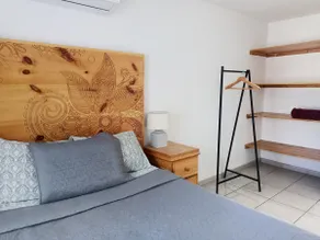 House/Apartment for 3 people 5 minutes from downtown. - Image 2
