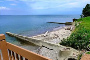 Mapleton Beach Retreat - Image 5
