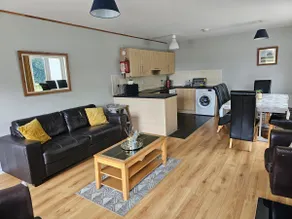 Modern 4 bed house near Bunratty Castle - Image 3