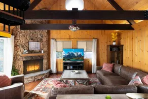 Emerald Lake View Loft | Gather Play Rejuvenate - Image 4